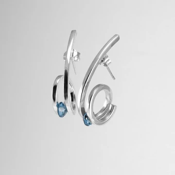 TWISTED FLOATING STONE EZÜST FÜLBEVALÓ