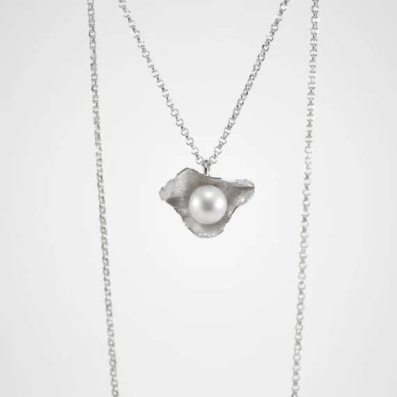 MOLD ART PEARL EZÜST NYAKLÁNC